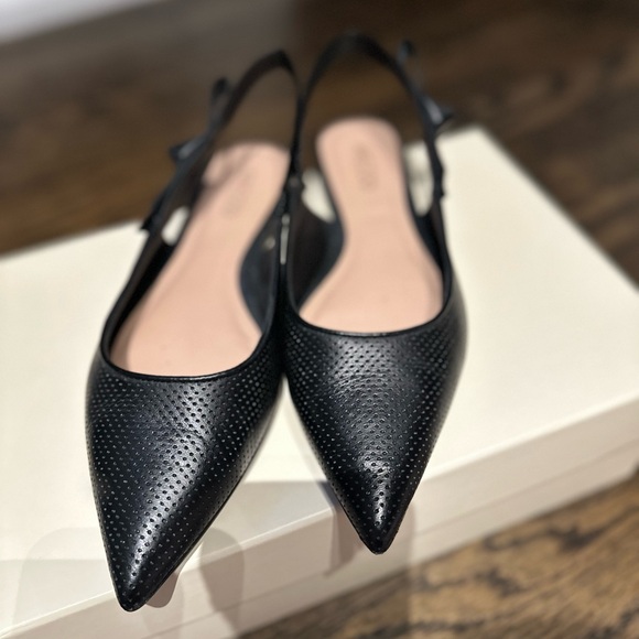 Arezzo Closed Pointed Toe Flats - Picture 5 of 5